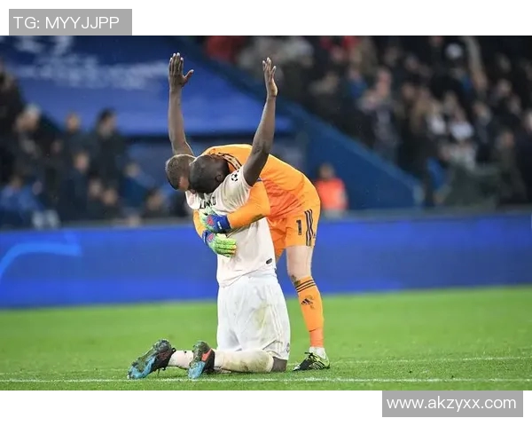 巴黎与曼联激战全场精彩集锦回顾与分析 巴黎与曼联激战全场精彩集锦回顾与分析